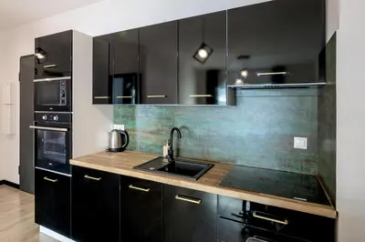 Kuchnia lub aneks kuchenny w obiekcie RentPlanet - Apartamenty Czysta