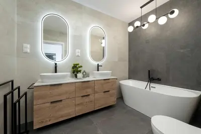 Łazienka w obiekcie Apartment Near Centre of Wrocław with AC and Parking by Renters Prestige