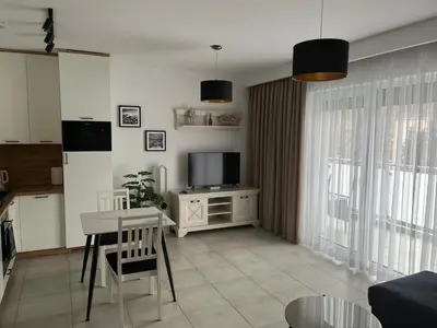 Telewizja i/lub zestaw kina domowego w obiekcie Czarno biały