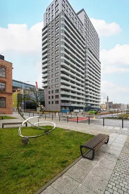 Budynek, w którym mieści się apartament