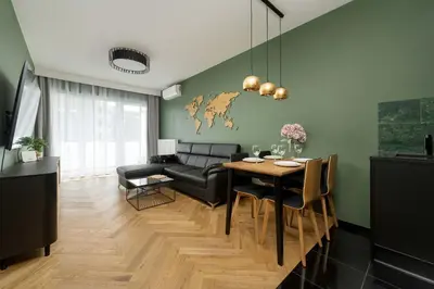 Część wypoczynkowa w obiekcie Quorum Apartment with Parking and Air Conditioning close to the City Center in Wrocław by Renters Prestige