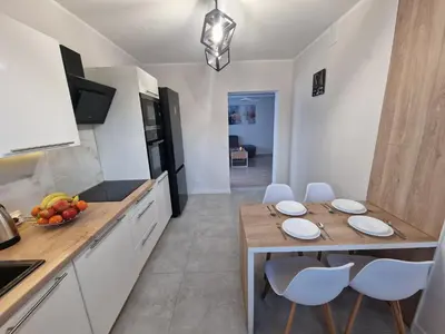 Kuchnia lub aneks kuchenny w obiekcie Apartament w Czarnowąsach 1