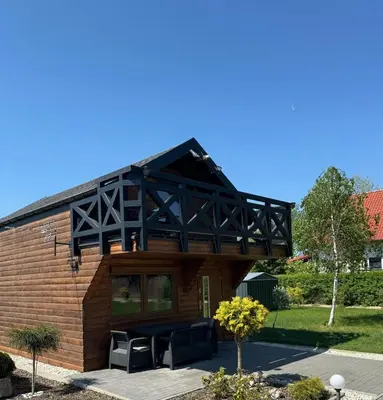Budynek, w którym mieści się apartament