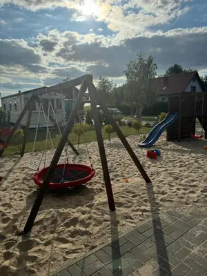 Plac zabaw dla dzieci w obiekcie Lazurowy Azyl Borzygniew