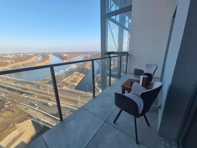 Balkon lub taras w obiekcie 17th Floor with River View Panorama