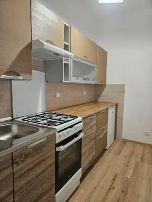 Kuchnia lub aneks kuchenny w obiekcie Miły Apartament