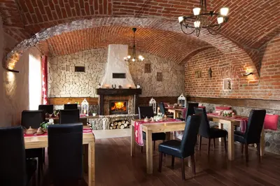Restauracja lub miejsce do jedzenia w obiekcie Gospodarstwo Agroturystyczne Kowalowe Wzgórze