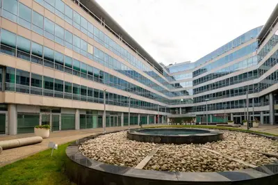 Budynek, w którym mieści się apartament