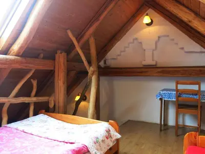 Łóżko lub łóżka w pokoju w obiekcie Domek z kominkiem w Górach Kaczawskich