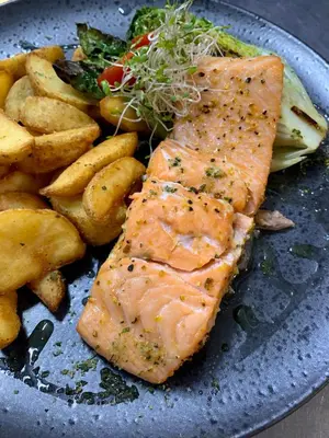 Jedzenie w hotelu lub w pobliżu