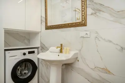 Łazienka w obiekcie Jedności Narodowej Stylowy Apartament Wrocław by Noclegi Renters