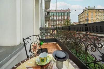 Balkon lub taras w obiekcie Jedności Narodowej Stylowy Apartament Wrocław by Noclegi Renters