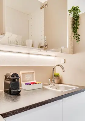 Kuchnia lub aneks kuchenny w obiekcie COMFISTAY Rynek 32A - Apartament na Starym Mieście