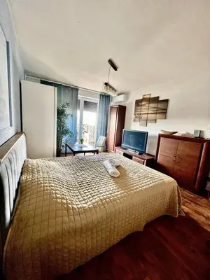 Łóżko lub łóżka w pokoju w obiekcie Intelliparts J