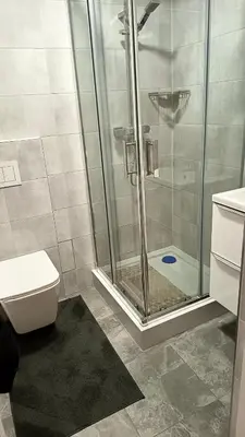 Łazienka w obiekcie Apartament 2 pokoje , kuchnia, całe wyposażenie, Centrum, koło Sklepu, Free WiFi