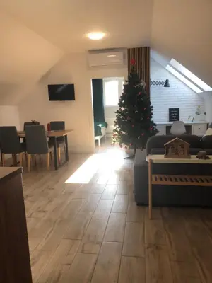 Telewizja i/lub zestaw kina domowego w obiekcie Skandi Apartament