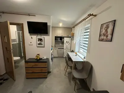 Kuchnia lub aneks kuchenny w obiekcie Apartament Zaciszny Kącik