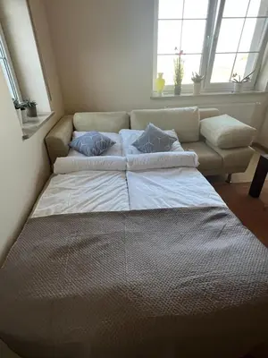 Łóżko lub łóżka w pokoju w obiekcie Noclegi Opole-Chmielowice Apartament B