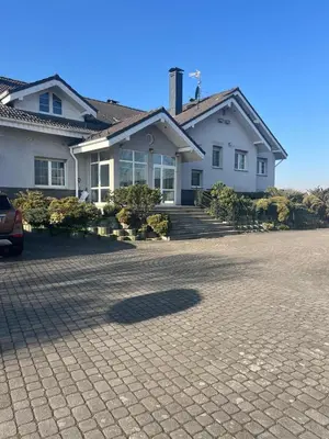 Budynek, w którym mieści się apartament