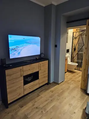 Telewizja i/lub zestaw kina domowego w obiekcie Pokój Sewi 1