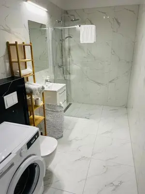 Łazienka w obiekcie II Apartament-Free Parking 10 min Rynek i PKP