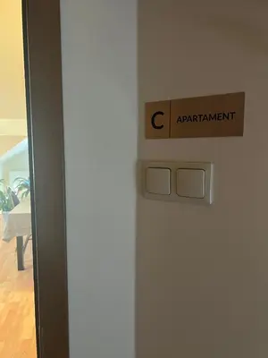 Certyfikat, podpis lub inny dokument wystawiony w obiekcie Noclegi Opole-Chmielowice Apartament C
