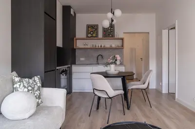 Kuchnia lub aneks kuchenny w obiekcie RentPlanet - Apartament Jęczmienna