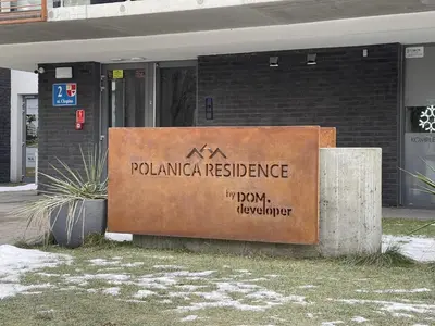 Budynek, w którym mieści się apartament