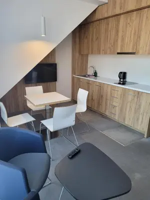 Część wypoczynkowa w obiekcie Aparthotel Apartamenty Czarna Góra 409