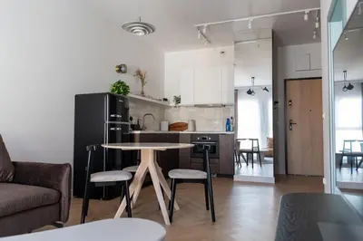 Kuchnia lub aneks kuchenny w obiekcie Cozy 2-Room Apartment, Near Market Square, Balcony