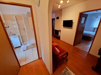 Telewizja i/lub zestaw kina domowego w obiekcie Apartament Złota Woda