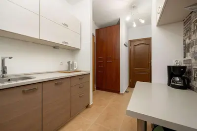 Kuchnia lub aneks kuchenny w obiekcie Stylowy Apartament z Klimatyzacją i Parkingiem Wrocław by Noclegi Renters