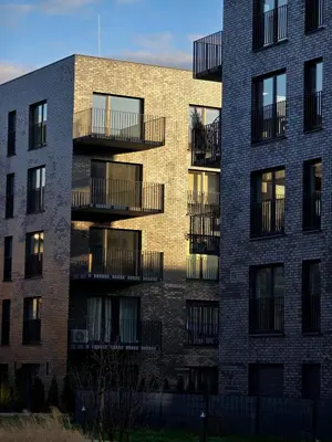 Budynek, w którym mieści się apartament