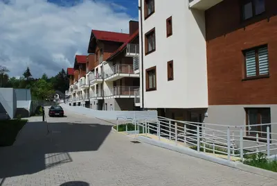Budynek, w którym mieści się apartament