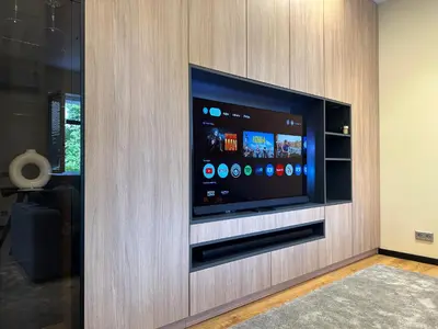 Telewizja i/lub zestaw kina domowego w obiekcie Noble Apartments