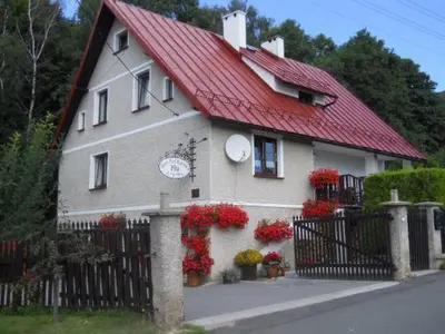 Budynek, w którym mieści się apartament