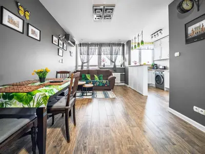 Plan piętra w obiekcie Wrocław Mikołajów Cosy Apartment by BookingHost