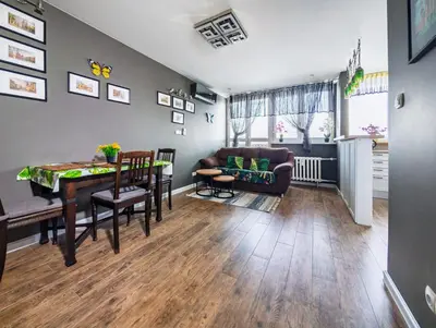 Plan piętra w obiekcie Wrocław Mikołajów Cosy Apartment by BookingHost