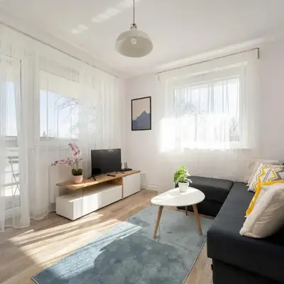 Wyjątkowy Apartament z Parkingiem by Noclegi Renters