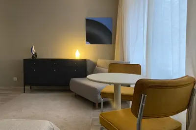 Część wypoczynkowa w obiekcie przytulne mieszkanie w centrum
