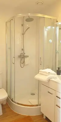 Łazienka w obiekcie Złoty Trakt pokoje i rowery
