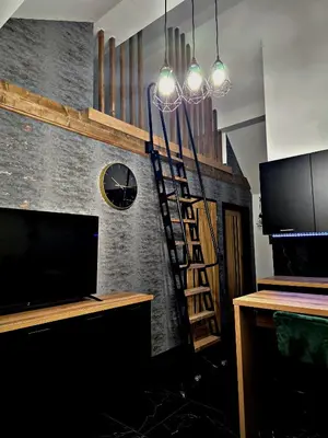 Telewizja i/lub zestaw kina domowego w obiekcie Apartamenty nad Kamiennym Potokiem 1