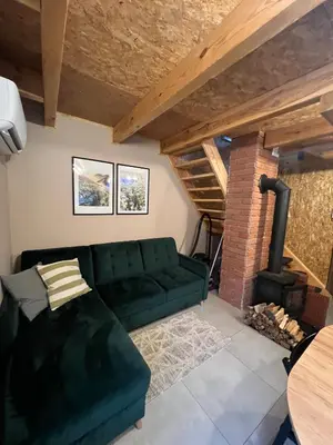 Część wypoczynkowa w obiekcie Domek LuźnAgro Góry Sowie