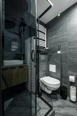 Łazienka w obiekcie Krzyki Apt - Two Bedrooms, Workspaces - By Rentujemy