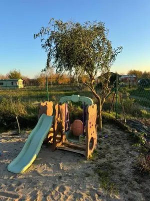 Plac zabaw dla dzieci w obiekcie Lazurowy Azyl Borzygniew