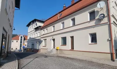 Budynek, w którym mieści się apartament