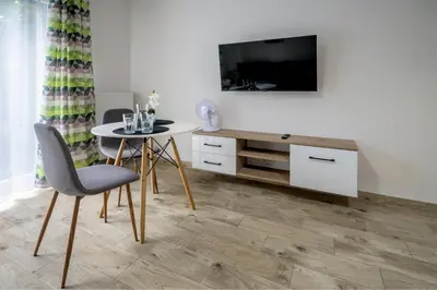 Telewizja i/lub zestaw kina domowego w obiekcie RentPlanet - Studio Kaszubska