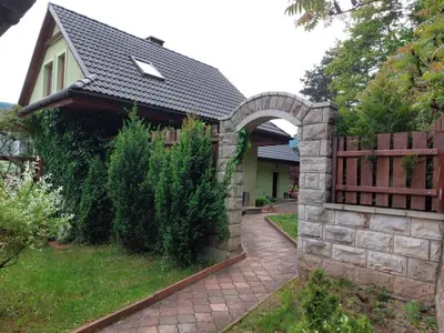 Ogród w obiekcie Leśne Zacisze