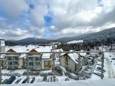 Widok na góry z tego apartamentu