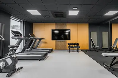 Centrum fitness w obiekcie Legnicka Residence 65